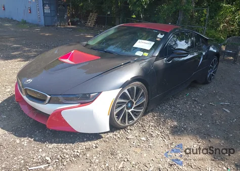 2016 BMW I8 z USA, uszkodzony, nr VIN WBY2Z2C51GV676213